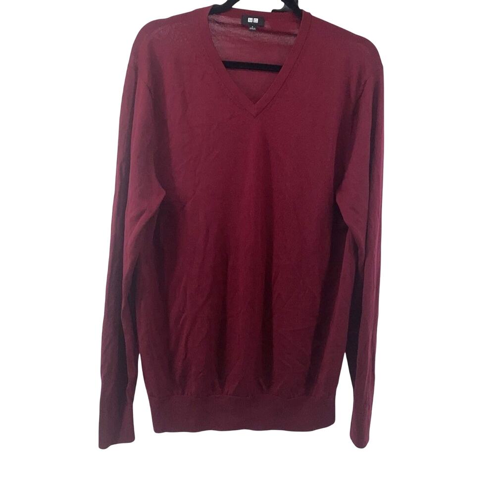 Uniqlo Sweater Mens Large Red 100% Wool Pullover V-Neck Lightweight